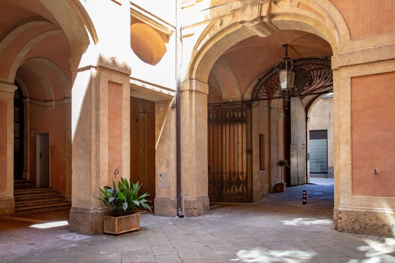 Palazzo Chigi Zondadari Apartment Siena Ngoại thất bức ảnh